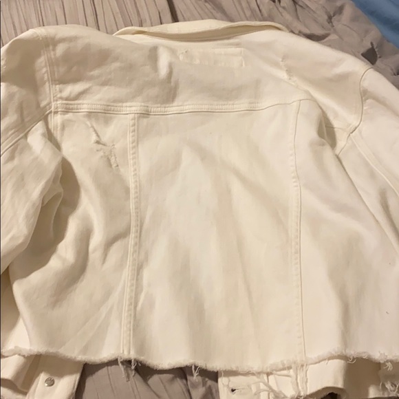Express White Raw Edge Jean Jacket NWOT XL - Picture 5 of 5